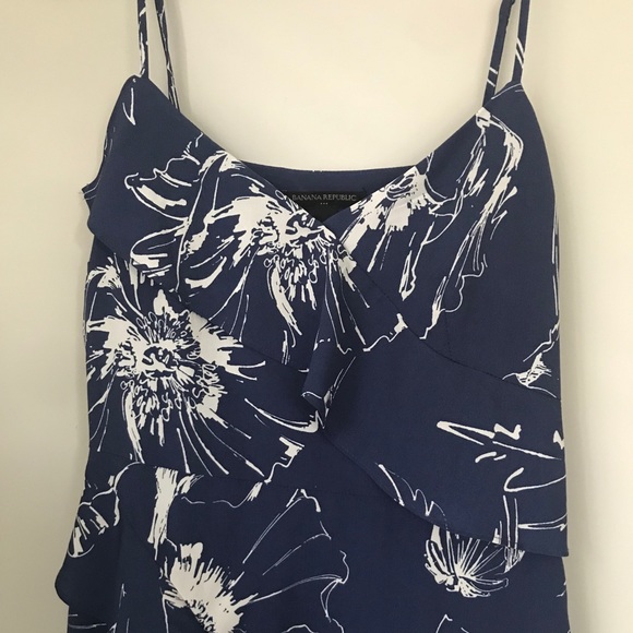 Asymmetrical Ruffled Sun Dress - Picture 3 of 6